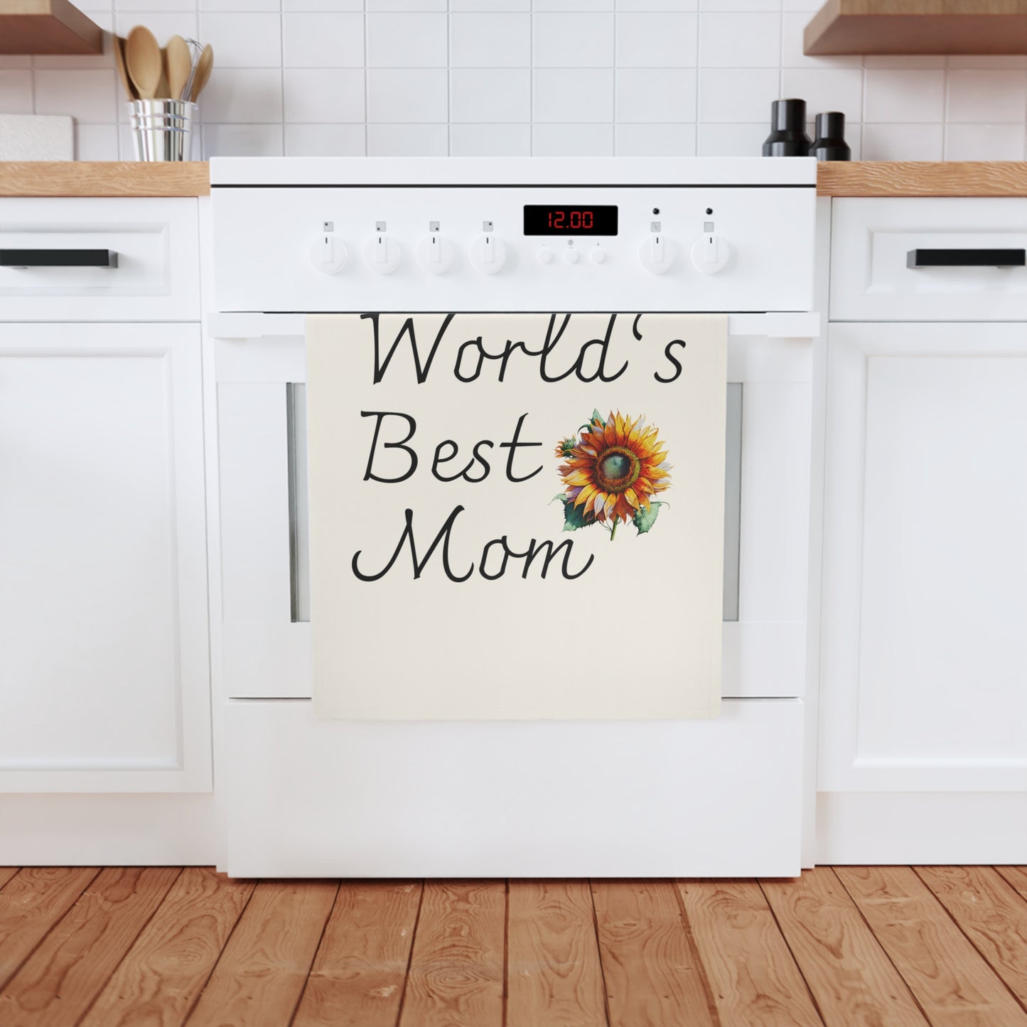 World's Best Mom Cotton Tea Towel - Perfect Gift for Mother's Day & Home Cooking